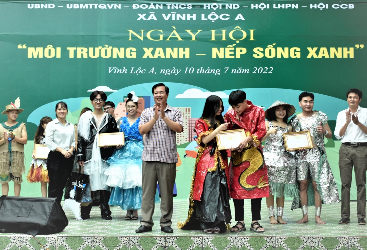 Tổ chức Ngày hội "Môi trường xanh – Nếp sống xanh"