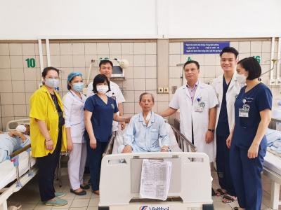 Phẫu thuật cắt thực quản và tạo hình đường tiêu hóa trên thành công cho cụ ông trên 80 tuổi