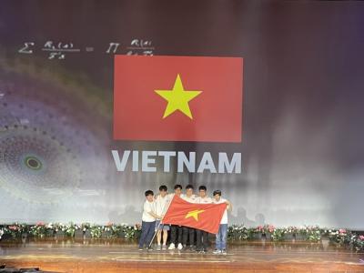 Việt Nam đạt điểm tuyệt đối tại Olympic Toán quốc tế