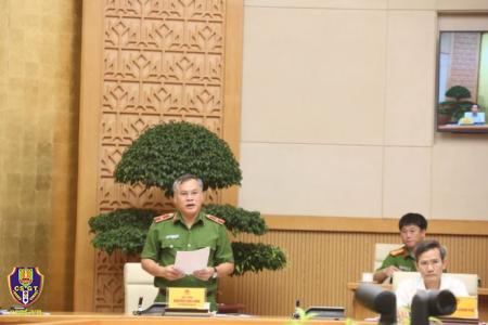 Không có chuyện hết cao điểm sẽ buông lỏng xử lý xe quá tải và các vi phạm giao thông