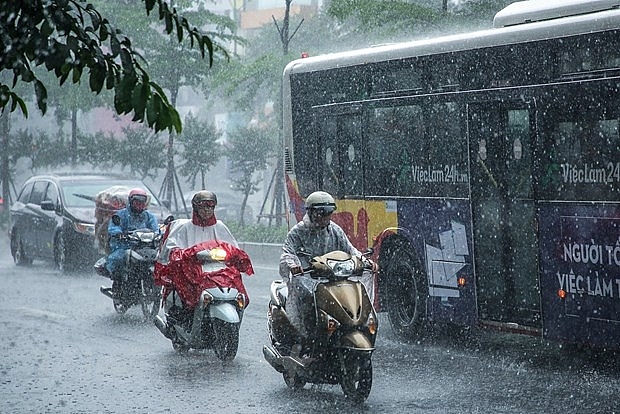 Mưa dông trên cả nước kéo dài đến 22/7