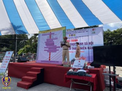 Tổ hức tập huấn thực hành xã hội cho sinh viên Lào, Campuchia