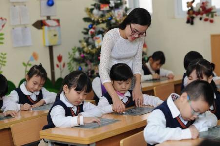 Cả nước tuyển dụng 27.850 biên chế giáo viên năm học 2022-2023