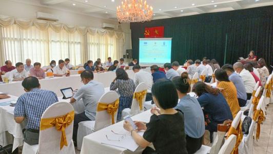 Quy định về miễn đào tạo nghề luật sư còn dễ dãi