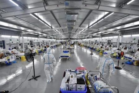 TPHCM: Số ca mắc COVID-19 tăng, ngành y tế sẵn sàng kích hoạt Bệnh viện dã chiến số 13