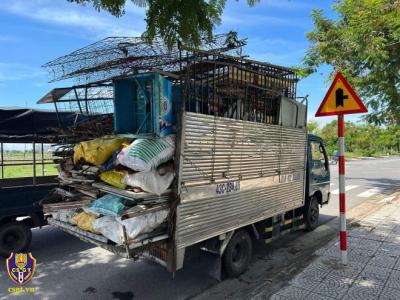 Tăng cường xử lý xe cơi nới, chở hàng cồng kềnh trên địa bàn quận Cẩm Lệ