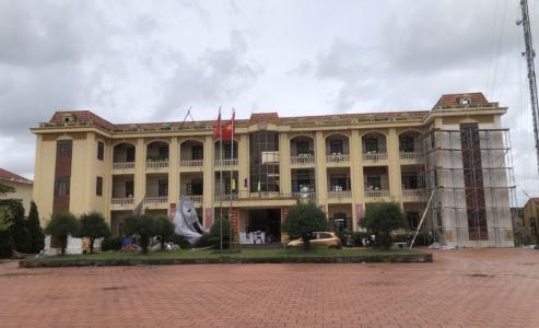 Hải Phòng: Xem xét trách nhiệm tập thể xã bỏ nhiệm sở đi du lịch