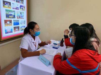 Số ca tử vong gia tăng, đừng chủ quan về tiêm vaccine phòng COVID-19