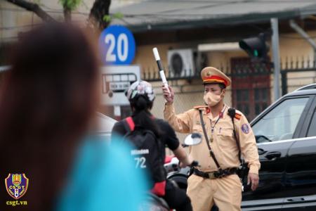 Nghỉ lễ 2/9, ùn tắc khắp ngả đường – CSGT 