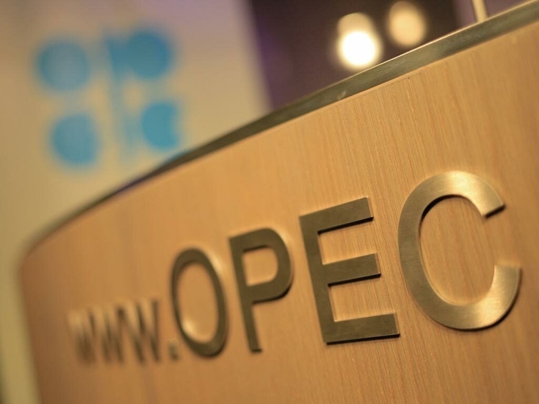 OPEC+ sẽ cắt giảm sản lượng khoảng 100.000 thùng/ngày vào tháng 10 tới đây nhằm hỗ trợ giá dầu. (Ảnh: brecorder.com)