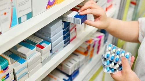 Bộ Y tế đề xuất xây dựng Luật sửa đổi, bổ sung của Luật Dược theo trình tự rút gọn - Ảnh 2.
