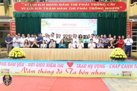 Ký cam kết bảo đảm TTATGT tại các trường học trên địa bàn tỉnh Vĩnh Phúc