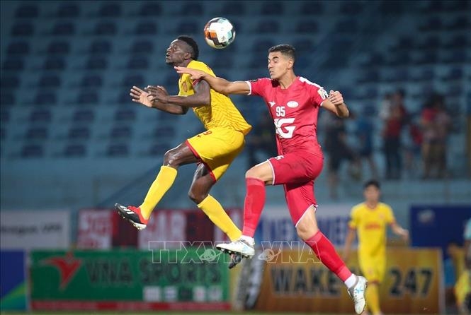 Xem trực tiếp Viettel vs Nam Định, 19h00 ngày 14/9, vòng 16 V.League trên kênh nào?