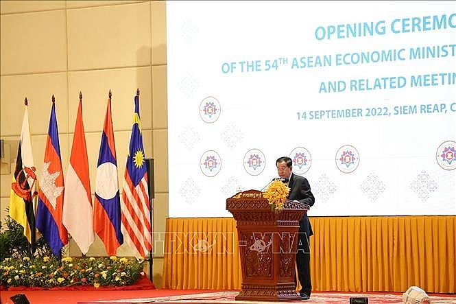 Thủ tướng Campuchia Hun Sen phát biểu khai mạc Hội nghị AEM-54