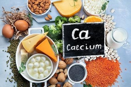 Người bị thoái hoá cột sống ăn uống ra sao?