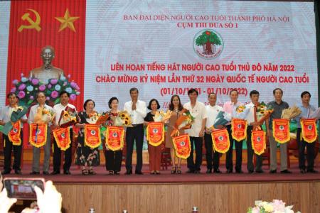 Sôi động Ngày Quốc tế NCT và 