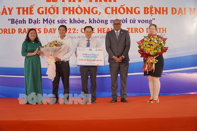 Hãy chủ động phòng, chống bệnh dại: Vì một sức khỏe, không người tử vong - Ảnh 2.