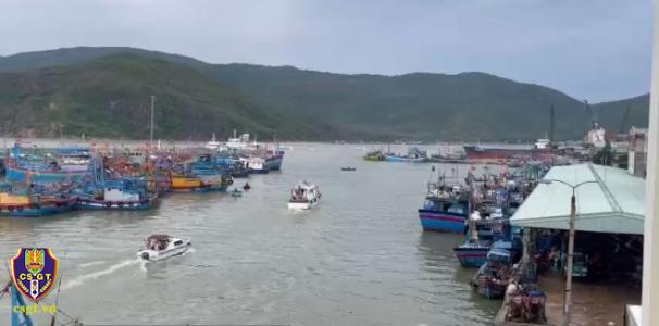 Huy động tối đa lượng, phương tiện ứng phó với cơn bão số 4