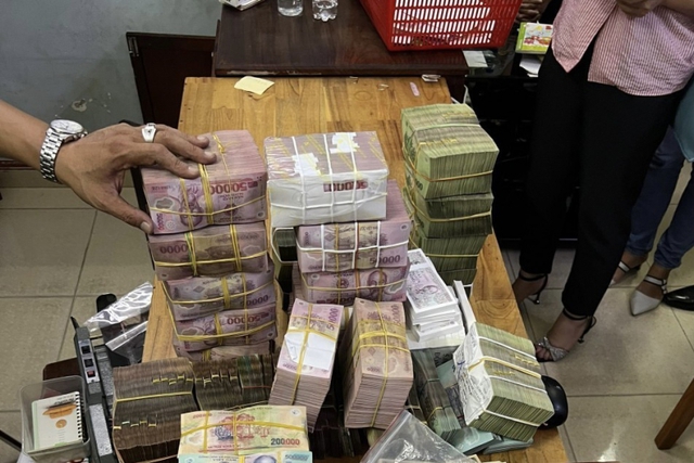 Triệt phá đường dây buôn lậu