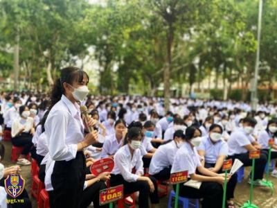 Tuyên truyền pháp luật về trật tự an toàn giao thông cho Trường Trung học phổ thông Thống Linh