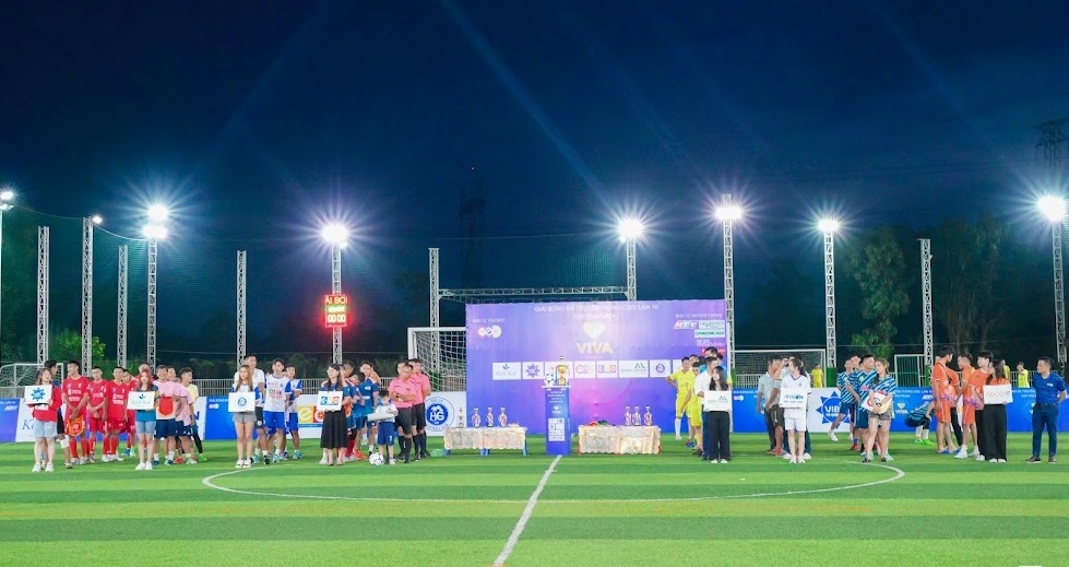 "Trên sân hết mình- ngoài sân chân tình" tại CEO FC lần thứ 10