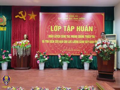 Khai giảng lớp tập huấn, huấn luyện công tác phòng chống thiên tai và tìm kiếm cứu nạn cho lực lượng CSGT