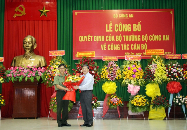 Bổ nhiệm Phó Cục trưởng An ninh nội địa; Giám đốc Công an tỉnh Bến Tre - Ảnh 2.