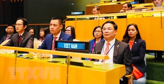 Đoàn Việt Nam tham dự phiên họp bỏ phiếu và công bố kết quả thành viên Hội đồng Nhân quyền Liên hợp quốc nhiệm kỳ 2023-2025. (Ảnh: TTXVN phát)