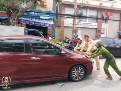 Giải cứu hơn 500 phương tiện gặp nạn sau trận 