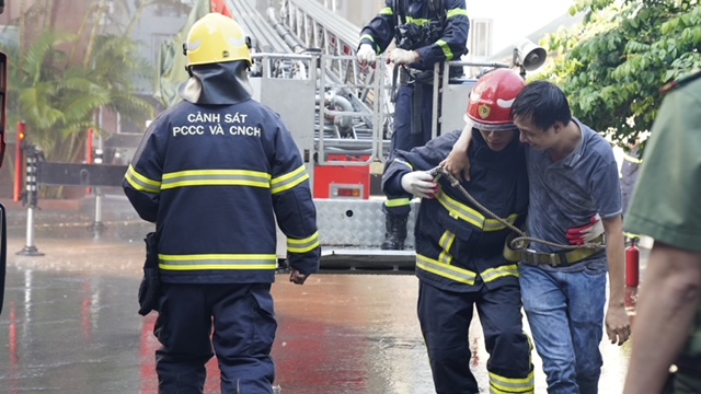 Diễn tập, bảo đảm an toàn PCCC các cơ quan Bộ tại Hà Nội - Ảnh 2.
