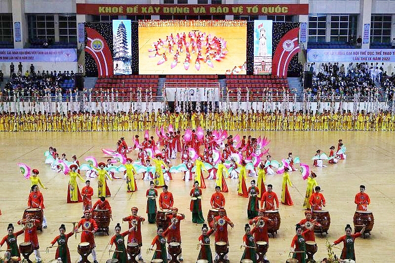 Chương trình nghệ thuật chào mừng Đại hội.