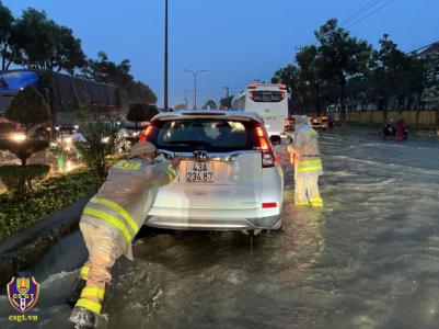 Tập trung ứng phó khẩn cấp với bão Nesat