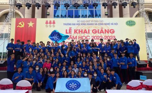 Nhiều cơ hội liên thông đại học chính quy tại Đại học KD&CN Hà Nội