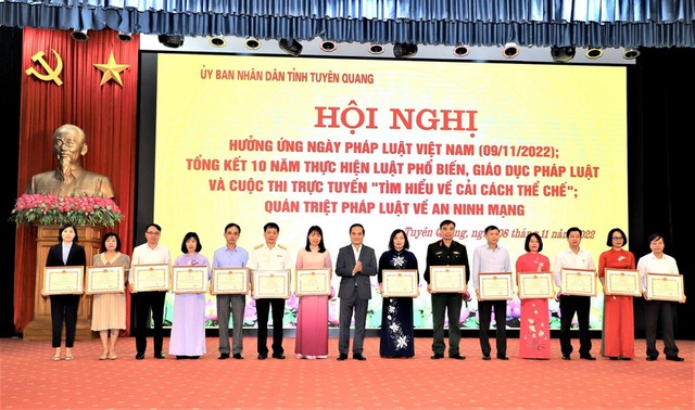 Tuyên Quang tổng kết 10 năm thực hiện Luật Phổ biến, giáo dục pháp luật - Ảnh 1.