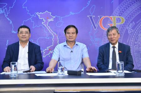 Giám đốc chưa lo được đời sống của anh em, cán bộ giỏi thôi việc