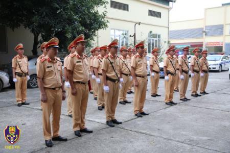 Các Đội TTKS giao thông đường bộ cao tốc thực hiện cao điểm bảo đảm TTATGT Tết 2023