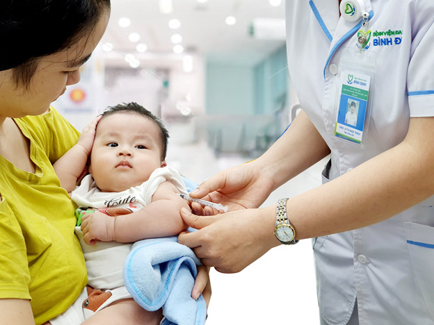 Phân bổ vaccine sởi và vaccine DPT để phục vụ tiêm chủng mở rộng cho trẻ em cả nước