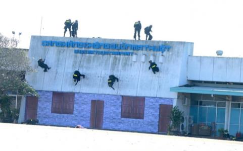 Diễn tập chống bạo động tại sân bay Buôn Ma Thuột