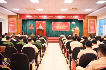 Cục CSGT tổ chức tập huấn PCCC và CNCH