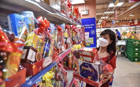 Không để thiếu hàng hóa, thực phẩm, xăng dầu dịp Tết Nguyên đán