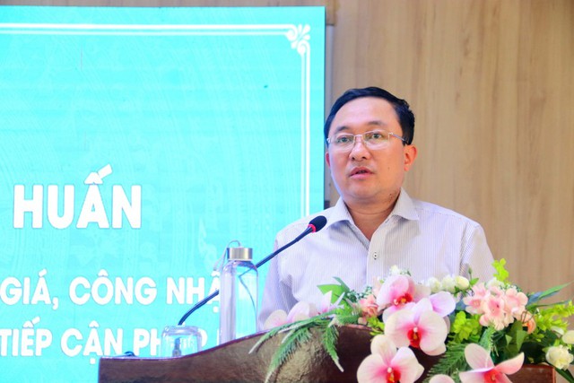 160 đại biểu tham dự tập huấn nghiệp vụ chuẩn tiếp cận pháp luật xã phường tại Sóc Trăng - Ảnh 1. 160 đại biểu tham dự tập huấn nghiệp vụ chuẩn tiếp cận pháp luật xã phường tại Sóc Trăng - Ảnh 1.