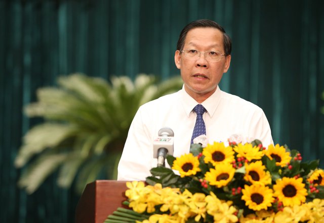 Năm 2023, TPHCM chọn kịch bản tăng trưởng cơ bản, phấn đấu 7,5-8% - Ảnh 1. Năm 2023, TPHCM chọn kịch bản tăng trưởng cơ bản, phấn đấu 7,5-8% - Ảnh 1.