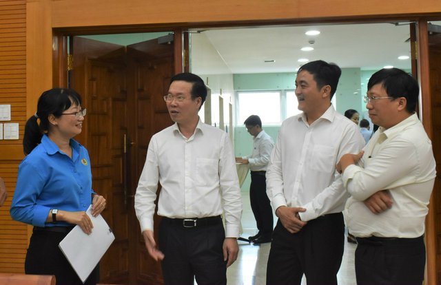 Lấy lòng dân làm thước đo quan trọng nhất trong mọi đường lối, chủ trương - Ảnh 1. Lấy lòng dân làm thước đo quan trọng nhất trong mọi đường lối, chủ trương - Ảnh 1.