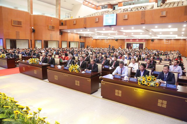 Cộng đồng doanh nghiệp TPHCM cần hướng tới kinh tế xanh, phát triển bền vững - Ảnh 2. Cộng đồng doanh nghiệp TPHCM cần hướng tới kinh tế xanh, phát triển bền vững - Ảnh 2.