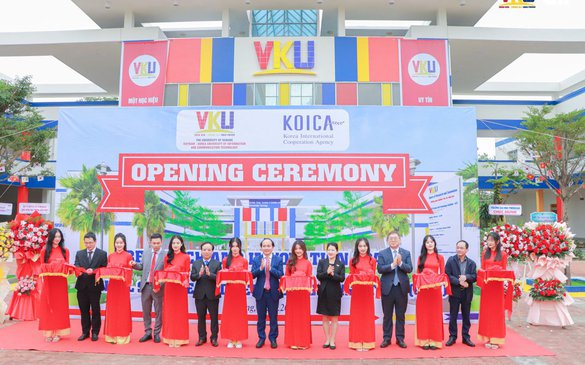 Hàn Quốc hỗ trợ 7,7 triệu USD để xây dựng trường đại học số tại miền Trung