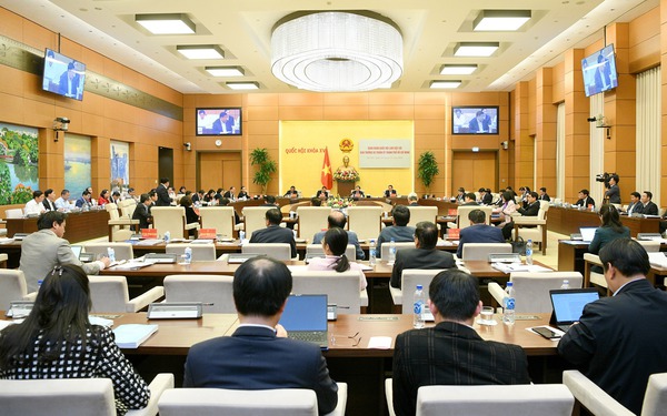 Đề xuất chính sách mang tính đột phá, kiến tạo phát triển và đổi mới cho TPHCM