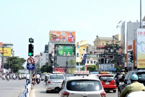 UBND TP.HCM chỉ đạo khẩn về hoạt động quảng cáo