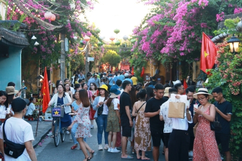 Du lịch năm 2023: Việt Nam đặt mục tiêu đón 8 triệu lượt du khách