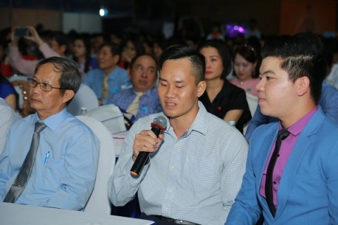 Người khiếm thị học thiết kế web miễn phí