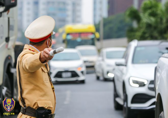 Bảo đảm TTATGT, phân luồng, hướng dẫn người dân trở lại Thủ đô sau kỳ nghỉ Tết Dương lịch 2023